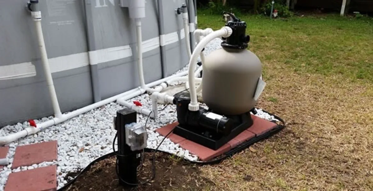pool pumps service with professionally installed pool pump and filtration system in Chicago, IL